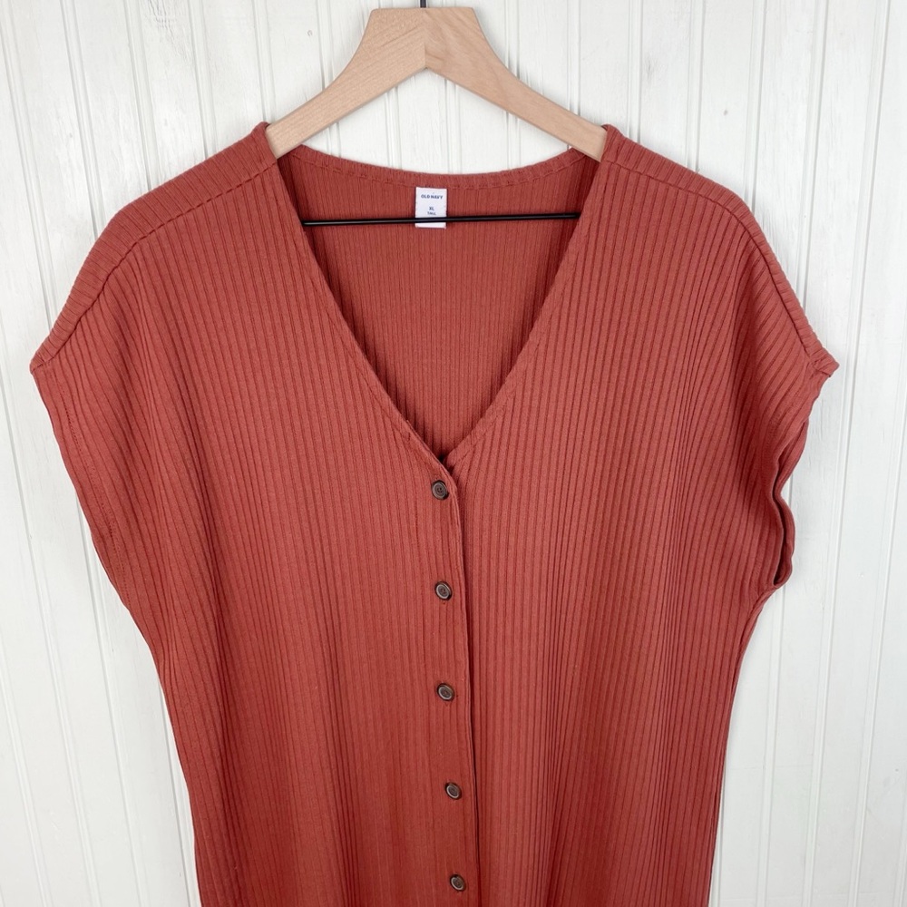Old Navy Rust Button-Front Ribbed Dress - Picture 4 of 7